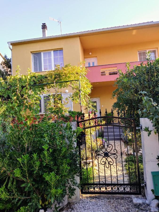 Apartamento Mira *